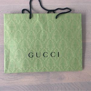 Gucci shopping bag